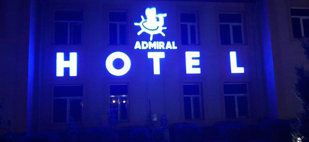 Admiral Hotel เทอร์เมซ ภายนอก รูปภาพ