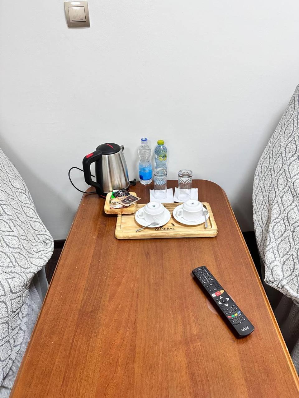 Admiral Hotel เทอร์เมซ ภายนอก รูปภาพ
