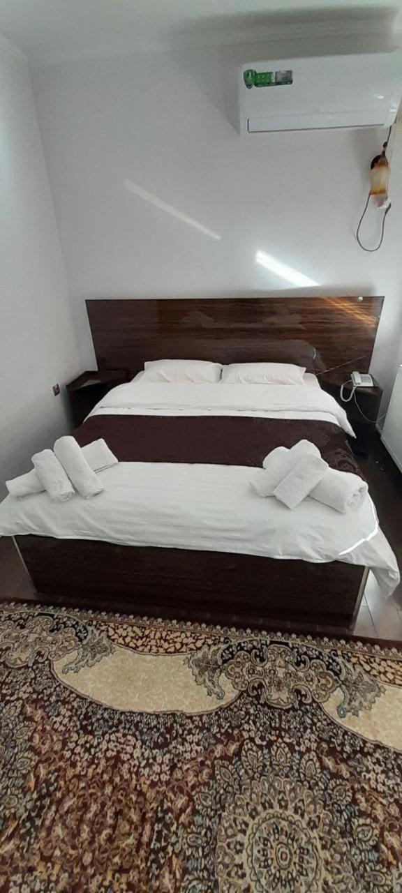 Admiral Hotel เทอร์เมซ ภายนอก รูปภาพ